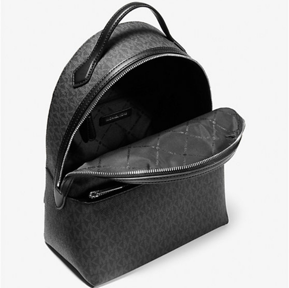 MK authentic backpack - Picture 2 of 2